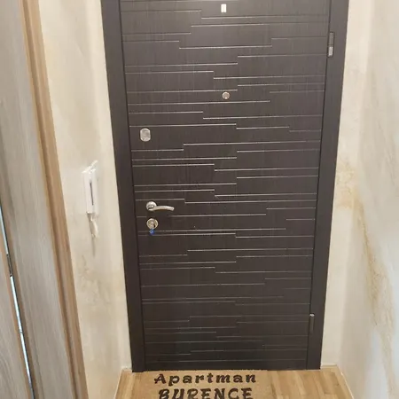 Lägenhet Burence Novi Sad